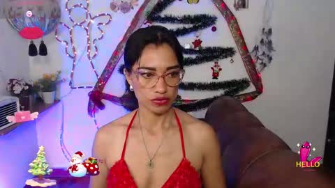 Snapshot of fernandaeloisa chatting on 12/28/24, 10:34 FernandaEloisa online show from 12/28/24, 10:34