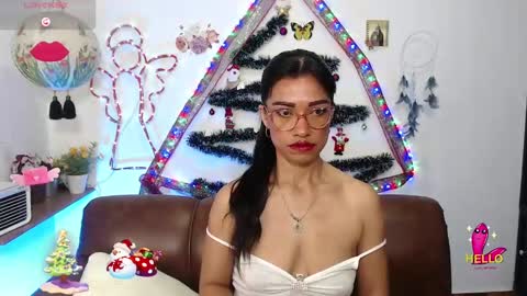 Snapshot of fernandaeloisa chatting on 12/29/24, 03:57 FernandaEloisa online show from 12/29/24, 03:57