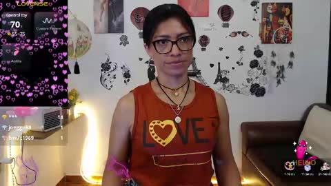 Snapshot of fernandaeloisa chatting on 02/19/25, 09:14 FernandaEloisa online show from 02/19/25, 09:14