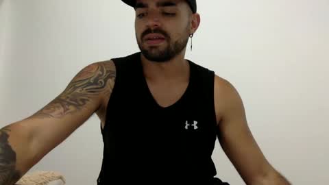 Snapshot of ferpaisa2024 chatting on 12/07/24, 01:03 insta ferxx1210 Fercho online show from 12/07/24, 01:03