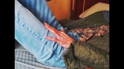 Snapshot of ferra_testarossa chatting on 12/18/24, 02:10 ferra_testarossa online show from 12/18/24, 02:10