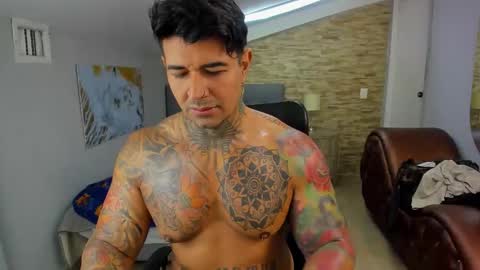 Snapshot of fervent_dude chatting on 12/02/24, 12:07 Kamilo online show from 12/02/24, 12:07