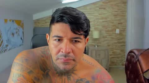 Snapshot of fervent_dude chatting on 12/28/24, 10:36 Kamilo online show from 12/28/24, 10:36