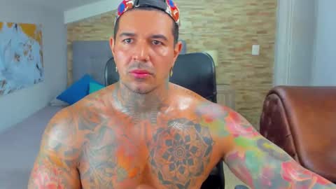 Snapshot of fervent_dude chatting on 02/14/25, 11:20 Kamilo online show from 02/14/25, 11:20