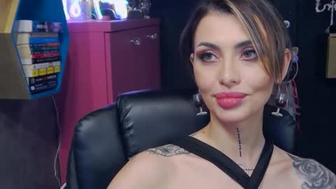 Sarah online show from 01/23/25, 09:18