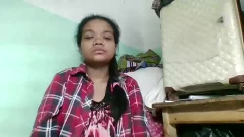 Snapshot of fetranialdy chatting on 11/12/25, 04:02 fetranialdy online show from 11/12/25, 04:02