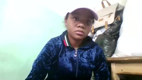 Snapshot of fetranialdy chatting on 01/12/26, 06:40 fetranialdy online show from 01/12/26, 06:40