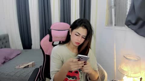 Jade online show from 12/07/24, 10:45