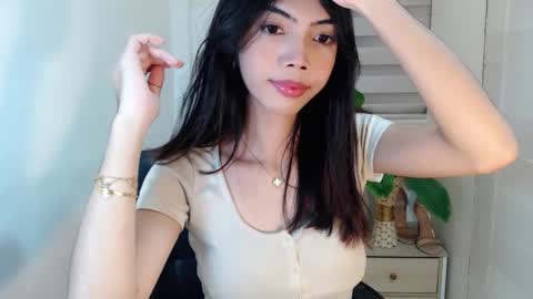 feyaaa online show from 03/05/25, 06:12