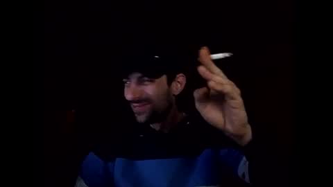 Raised in 90s online show from 02/01/26, 06:50