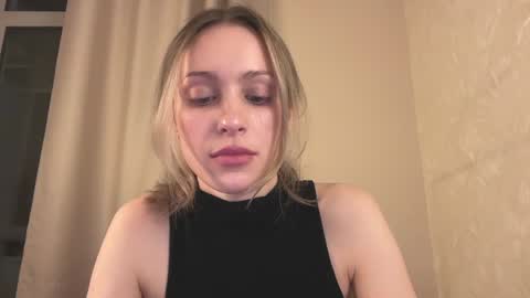 Lisa online show from 01/21/25, 12:07