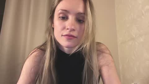 Lisa online show from 01/21/25, 03:10