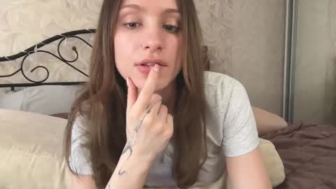 Lisa online show from 05/02/26, 09:14