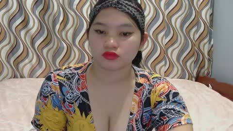 Snapshot of fhwilloughbyxx chatting on 04/01/26, 01:41 fhwilloughbyxx online show from 04/01/26, 01:41