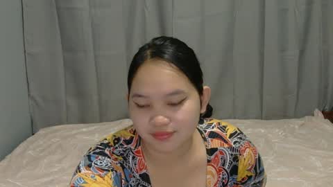 Snapshot of fhwilloughbyxx chatting on 04/08/26, 05:24 fhwilloughbyxx online show from 04/08/26, 05:24