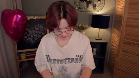 fiamoory online show from 02/19/25, 07:39