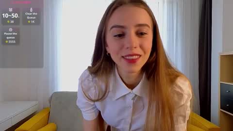 Snapshot of fideliastagnitto chatting on 09/20/25, 03:07 Hello there im Isabela3 online show from 09/20/25, 03:07