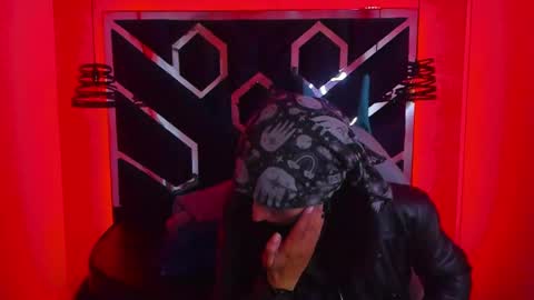 Snapshot of fieramadame chatting on 01/20/25, 12:07 online show from 01/20/25, 12:07