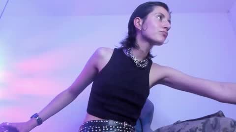 Snapshot of fieramadame chatting on 02/28/25, 05:59 online show from 02/28/25, 05:59