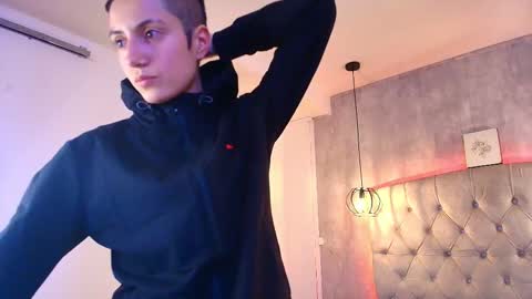   online show from 12/21/25, 12:12