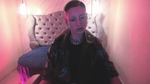   online show from 05/11/26, 08:28
