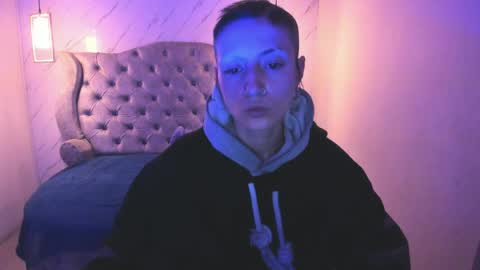   online show from 05/14/26, 12:01