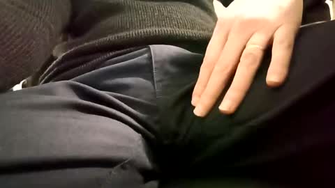 fifi010203 online show from 01/17/25, 08:34