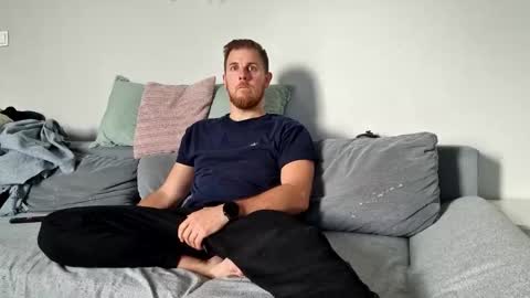 fiolkamil online show from 10/15/25, 08:25