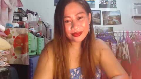 filipina beauty. online show from 10/18/25, 05:25