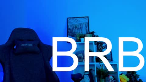 cap and Lana  online show from 02/12/25, 02:32