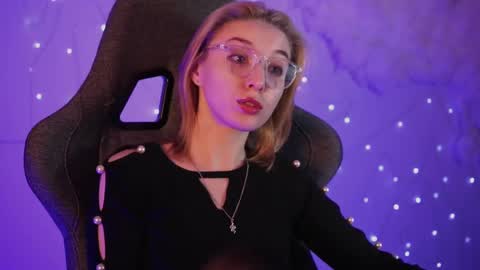 cap and Lana  online show from 02/27/25, 02:21