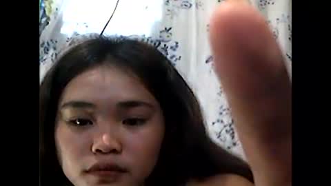 filipinagirl_18 online show from 04/15/26, 09:27
