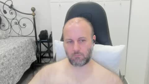 filippo12356 online show from 06/03/26, 11:57