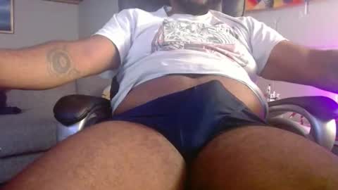 frank online show from 11/08/25, 06:24