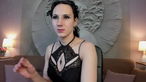 Honey Ill be waiting for you Tue Wed Thu Fri Sat Sun 10am-5pm online show from 01/31/25, 10:10