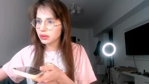 filliana online show from 02/01/26, 11:03