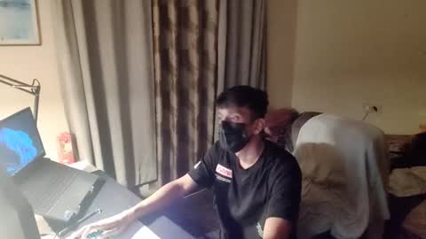 Snapshot of fin1904 chatting on 01/02/25, 08:35 fin1904 online show from 01/02/25, 08:35