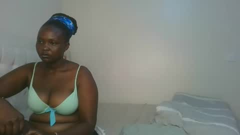 melanie online show from 12/17/25, 12:27