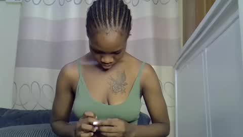 fine_queen12 online show from 01/09/25, 08:45