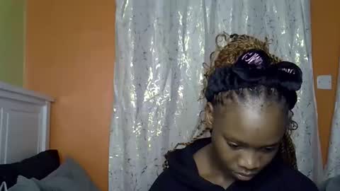 fine_queen12 online show from 09/09/25, 08:36