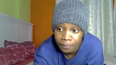 fine_queen12 online show from 04/01/26, 06:03