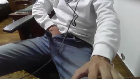 finn online show from 01/21/25, 03:32