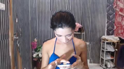 fiona908995 online show from 05/10/26, 12:10