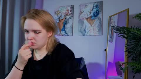 Fiona online show from 03/30/26, 11:17