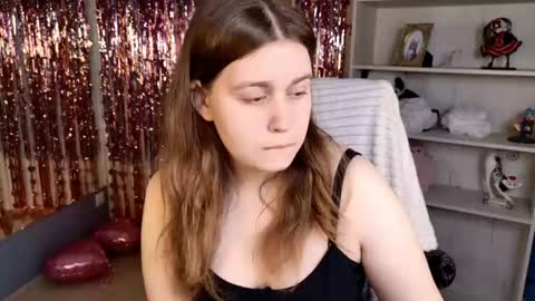 fiora online show from 05/31/26, 05:59
