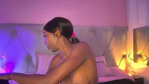 Fiorela Lenin  online show from 01/11/26, 12:32