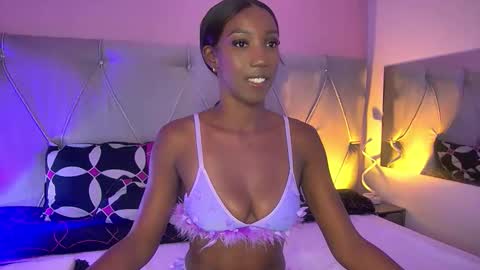 Fiorela Lenin  online show from 01/15/26, 11:59