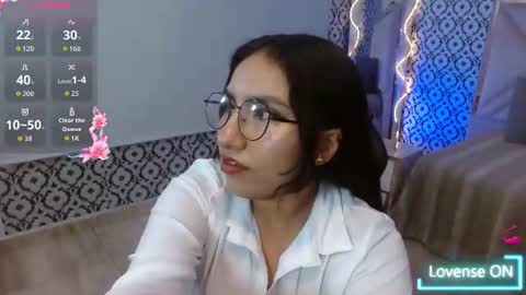 fiory tay online show from 06/30/26, 08:32
