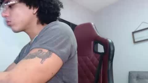 fire_boy69 online show from 10/16/25, 03:40