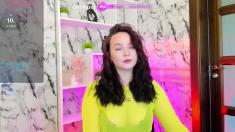 Snapshot of fire_emily chatting on 09/21/25, 02:02 fire_emily online show from 09/21/25, 02:02